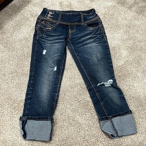 Women’s 1/2 Jeans